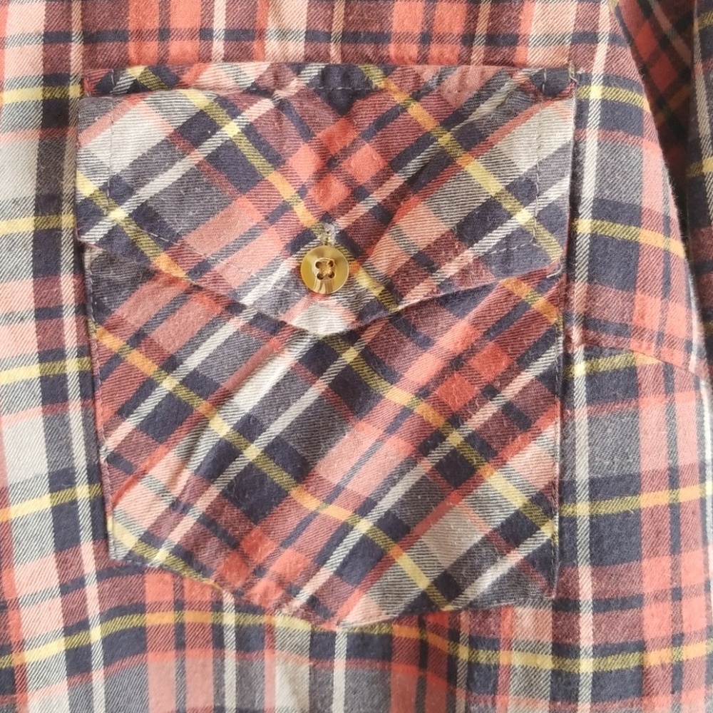 Girl Krazy Boyfriend Fit Plaid Buttondown Sz XS - Picture 3 of 4